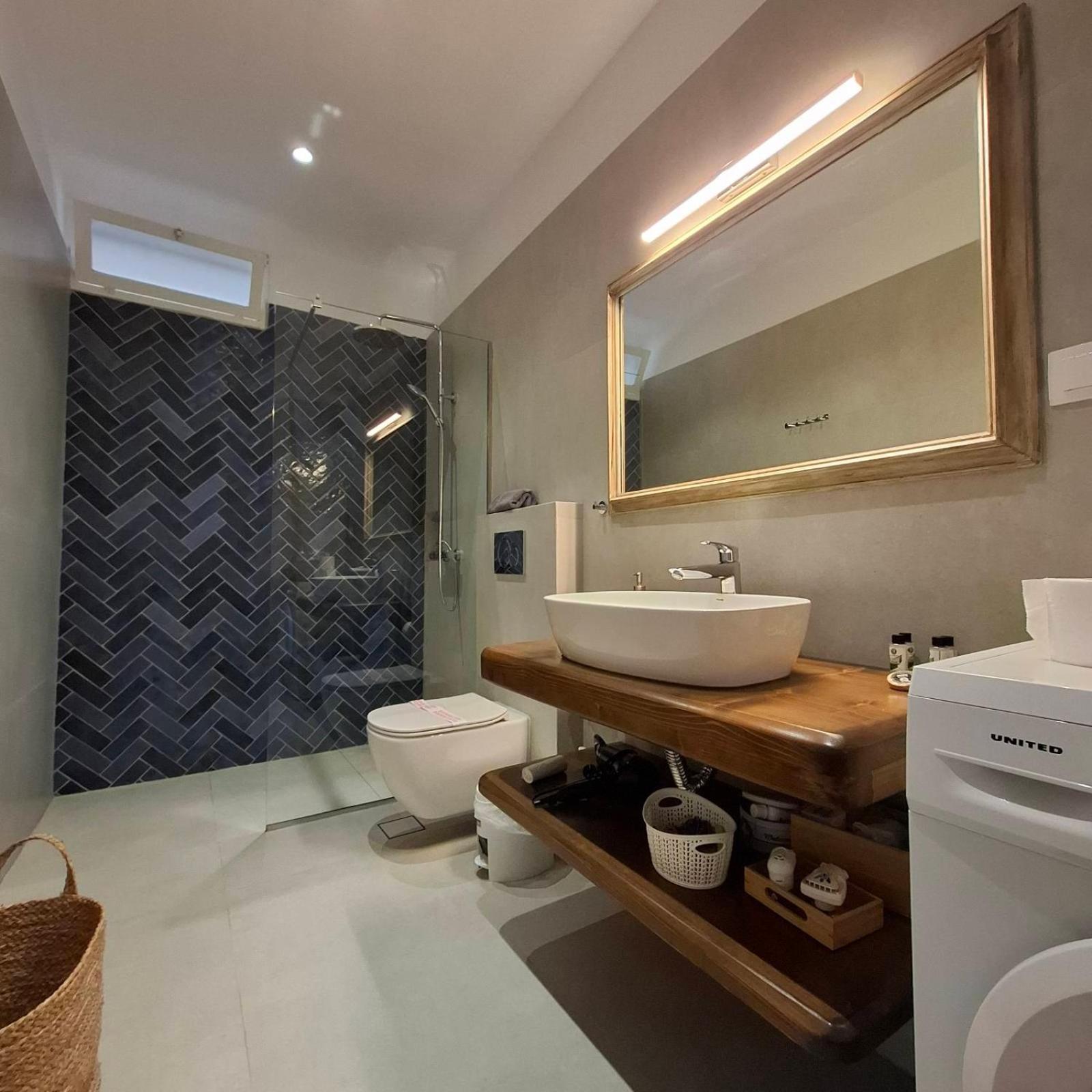 Aquarella-Stylish Veranda Apartment In Centre Of Poros Town Exterior foto